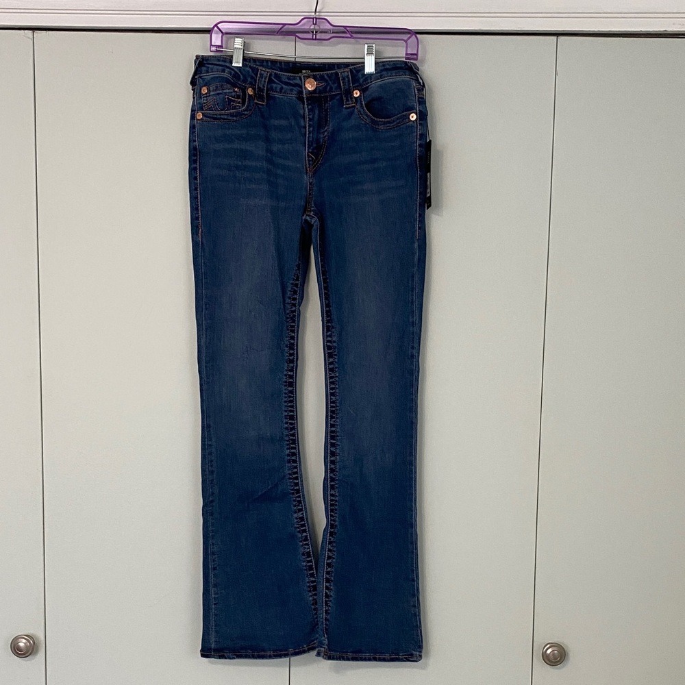 True Religion Becca mid rise boot cut big T 28